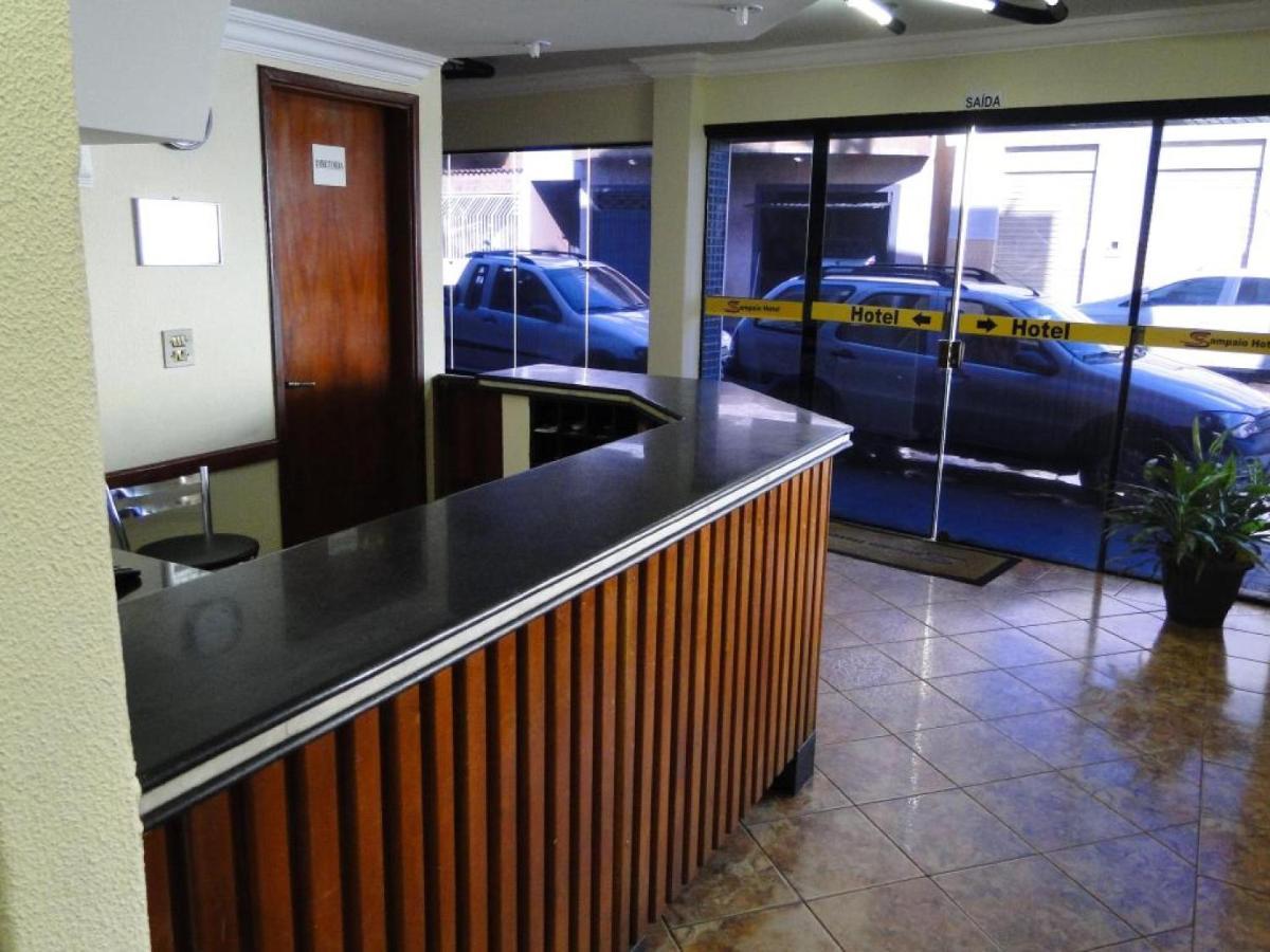 Oyo Hotel Sampaio Itumbiara Exterior foto